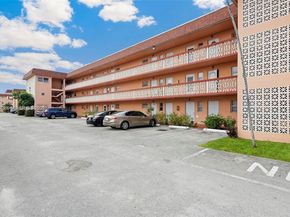 18900 NE 3rd Ct 510, Miami FL 33179