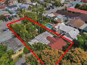 2258 SW 15th St, Miami FL 33145