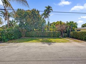 2258 SW 15th St, Miami FL 33145