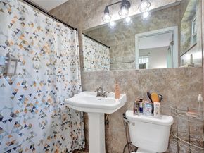 2258 SW 15th St, Miami FL 33145