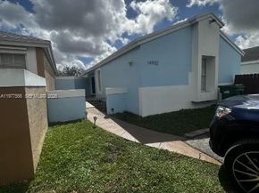 14952 SW 75th Ter, Miami FL 33193