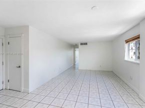 1340 Lincoln Rd 708, Miami Beach FL 33139