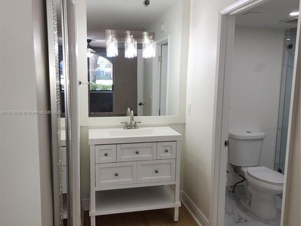 3259 Clint Moore Rd 103, Boca Raton FL 33496