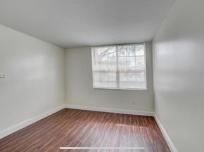 3259 Clint Moore Rd 103, Boca Raton FL 33496