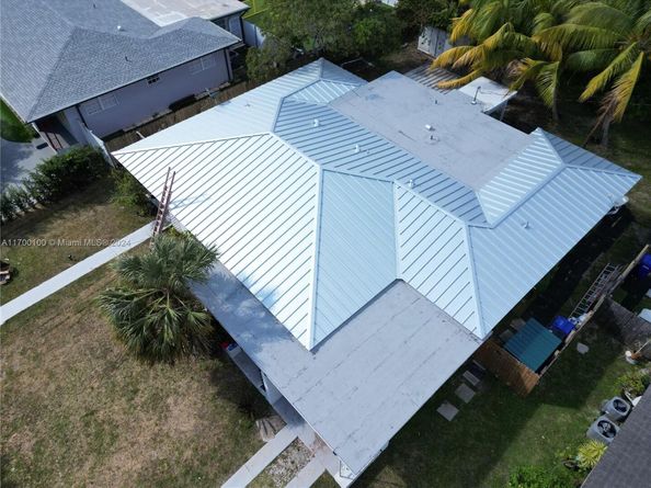 16900 NE 23rd Ave, North Miami Beach FL 33160