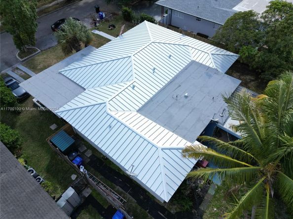 16900 NE 23rd Ave, North Miami Beach FL 33160