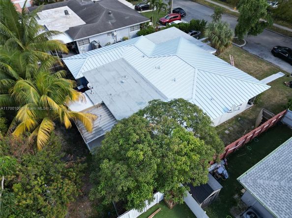 16900 NE 23rd Ave, North Miami Beach FL 33160