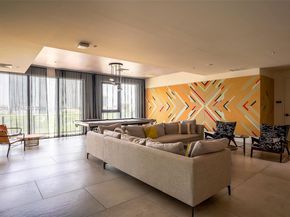 121 NE 34th St 2711, Miami FL 33137