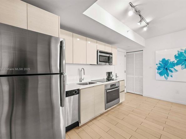 Undisclosed Address #A11884156, Hallandale Beach FL 33009