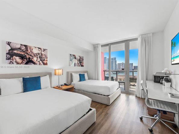 Undisclosed Address #A11884156, Hallandale Beach FL 33009