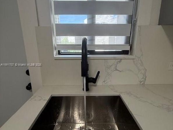 1301 NW 68th Ter, Miami FL 33147