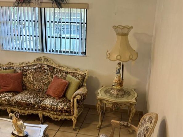 665 E 31st St, Hialeah FL 33013
