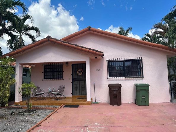 665 E 31st St, Hialeah FL 33013