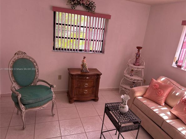 665 E 31st St, Hialeah FL 33013