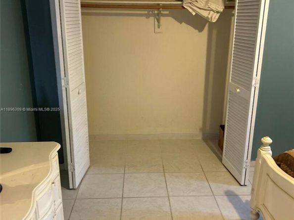 665 E 31st St, Hialeah FL 33013