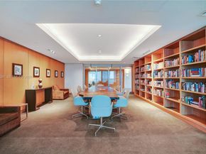 900 Biscayne Blvd 2907, Miami FL 33132