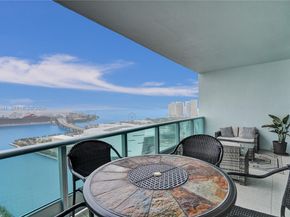 900 Biscayne Blvd 2907, Miami FL 33132