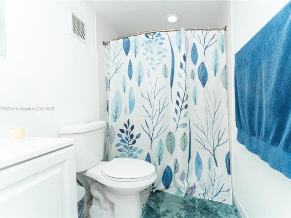 7500 NW 17th St 207, Plantation FL 33313