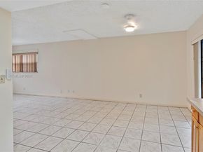 5415 NW 27th St A1, Lauderhill FL 33313