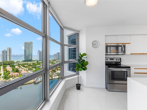 19101 Mystic Pointe Dr 2607, Aventura FL 33180