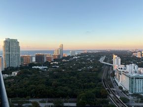 60 SW 13th St 3013, Miami FL 33130