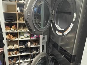 60 SW 13th St 3013, Miami FL 33130