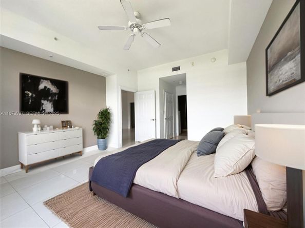 3001 NE 185th St 411, Aventura FL 33180