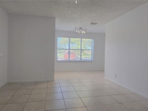 3380 N Pinewalk Dr N #1117, Margate FL 33063