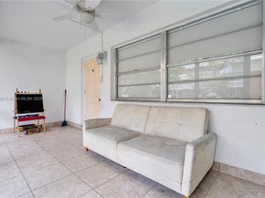 180 NE 12th Ave 10A, Hallandale Beach FL 33009