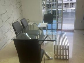 3915 NE 168th St 3915, North Miami Beach FL 33160