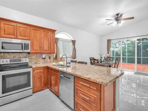 544 NW 159th Ln, Pembroke Pines FL 33028