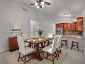 544 NW 159th Ln, Pembroke Pines FL 33028