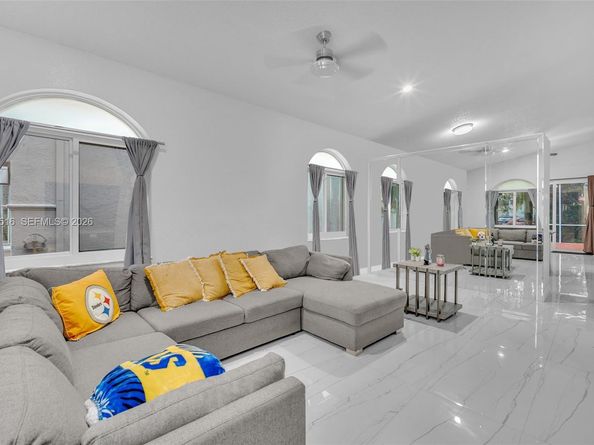 544 NW 159th Ln, Pembroke Pines FL 33028