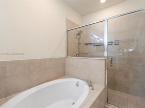 158 NE 23rd Ter, Homestead FL 33033