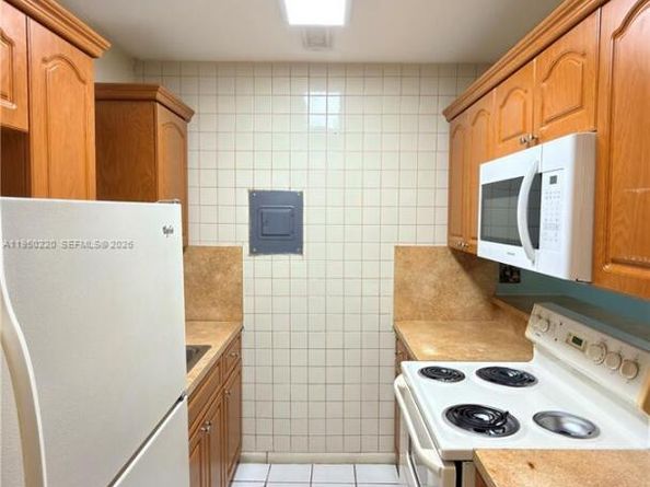 3001 SW 2nd St 209C, Miami FL 33135