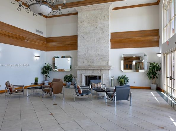 9725 NW 52nd St 415, Doral FL 33178