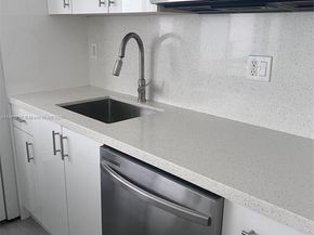 Undisclosed Address #A11868256, Miami Beach FL 33139