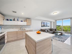 16385 Biscayne Blvd 503, North Miami Beach FL 33160