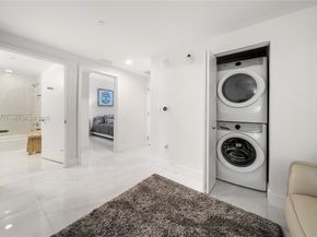 16385 Biscayne Blvd 503, North Miami Beach FL 33160