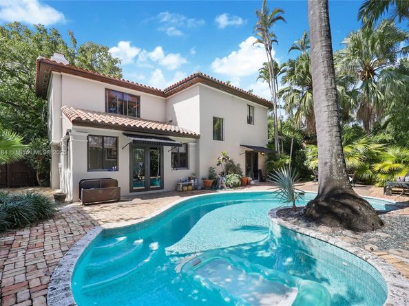 6121 La Gorce Dr, Miami Beach FL 33140