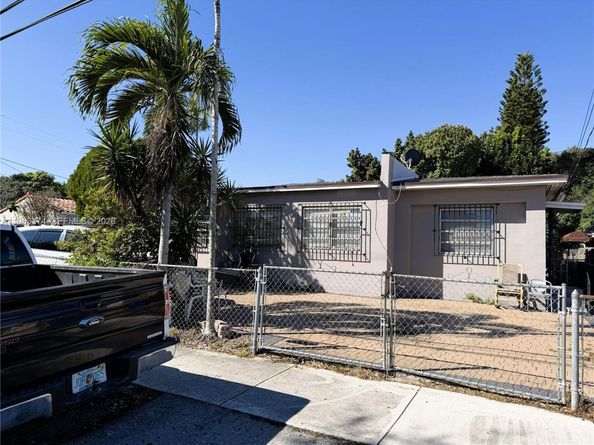 430 NW 53rd Ave, Miami FL 33126