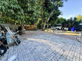 430 NW 53rd Ave, Miami FL 33126
