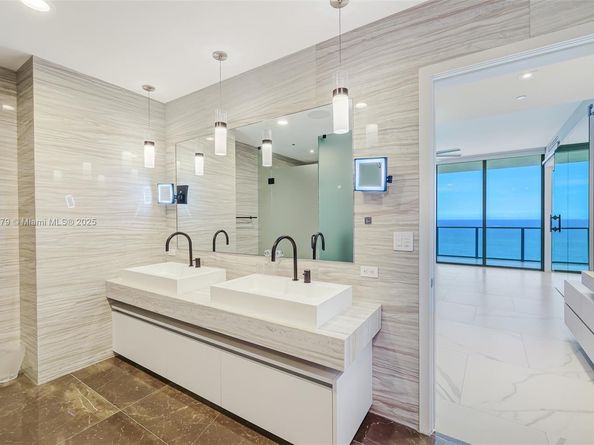 2200 N Ocean Blvd S1801, Fort Lauderdale FL 33305