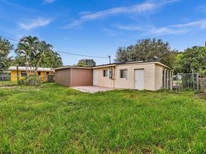 823 SW 27th St, Fort Lauderdale FL 33315