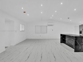 823 SW 27th St, Fort Lauderdale FL 33315