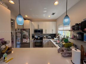 396 NE 33rd Ter, Homestead FL 33033