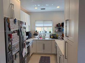 396 NE 33rd Ter, Homestead FL 33033