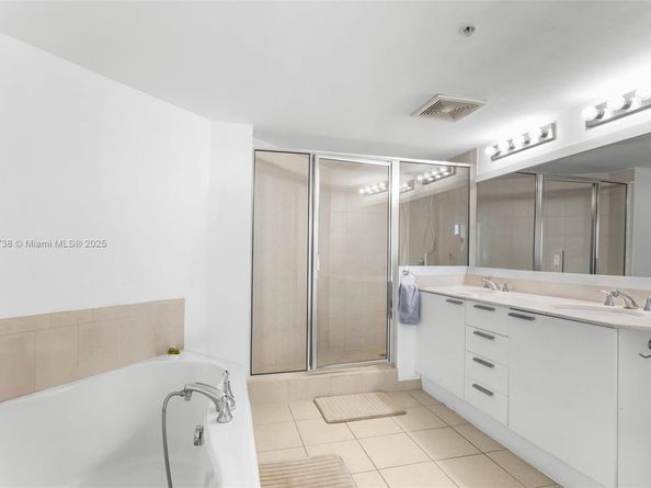 16699 Collins Ave 3402, Sunny Isles Beach FL 33160