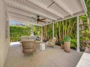 1213 La Mancha Ave, Coral Gables FL 33134