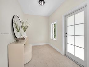 1213 La Mancha Ave, Coral Gables FL 33134